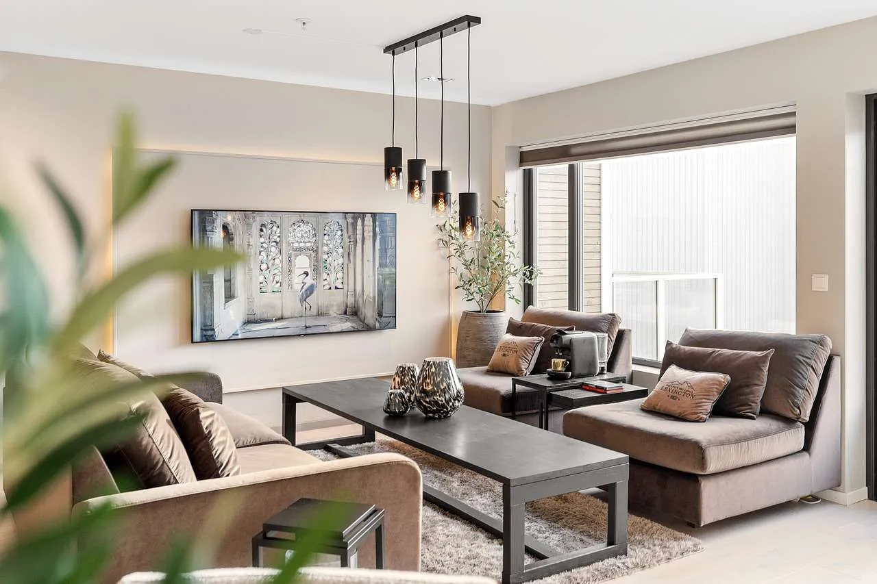 Home Window Repair Near Me: Expert Local Services